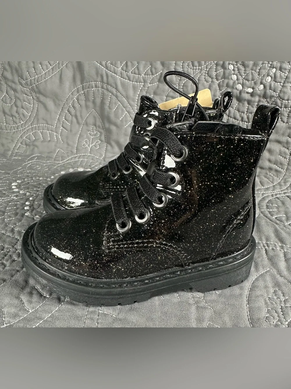 Thereabouts Toddler Girls Lil Reese Black Glittery Combat Boots NWT Size 5